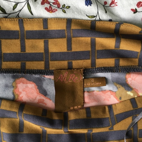 Colorful Abstract Ali Ro Dress - Picture 4 of 4